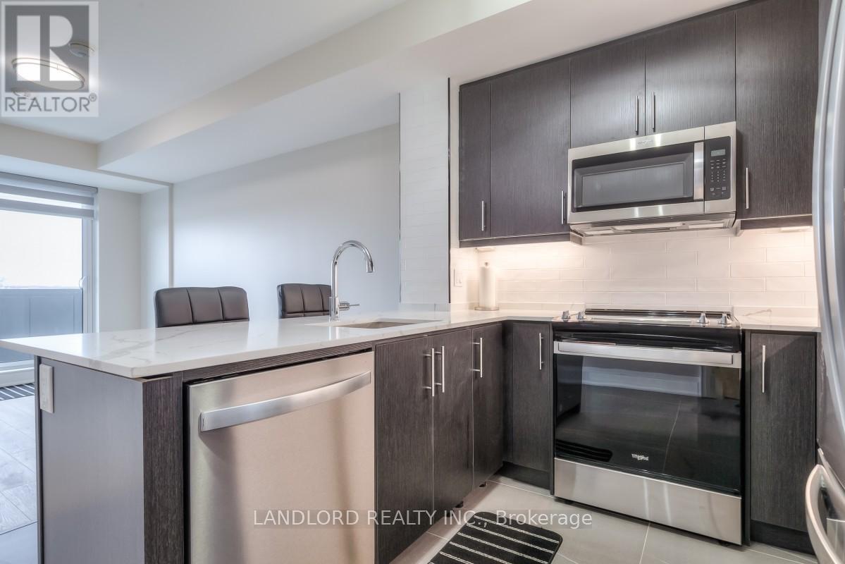 308 - 345 Wheat Boom Drive, Oakville, Ontario  L6H 7X5 - Photo 9 - W13146344