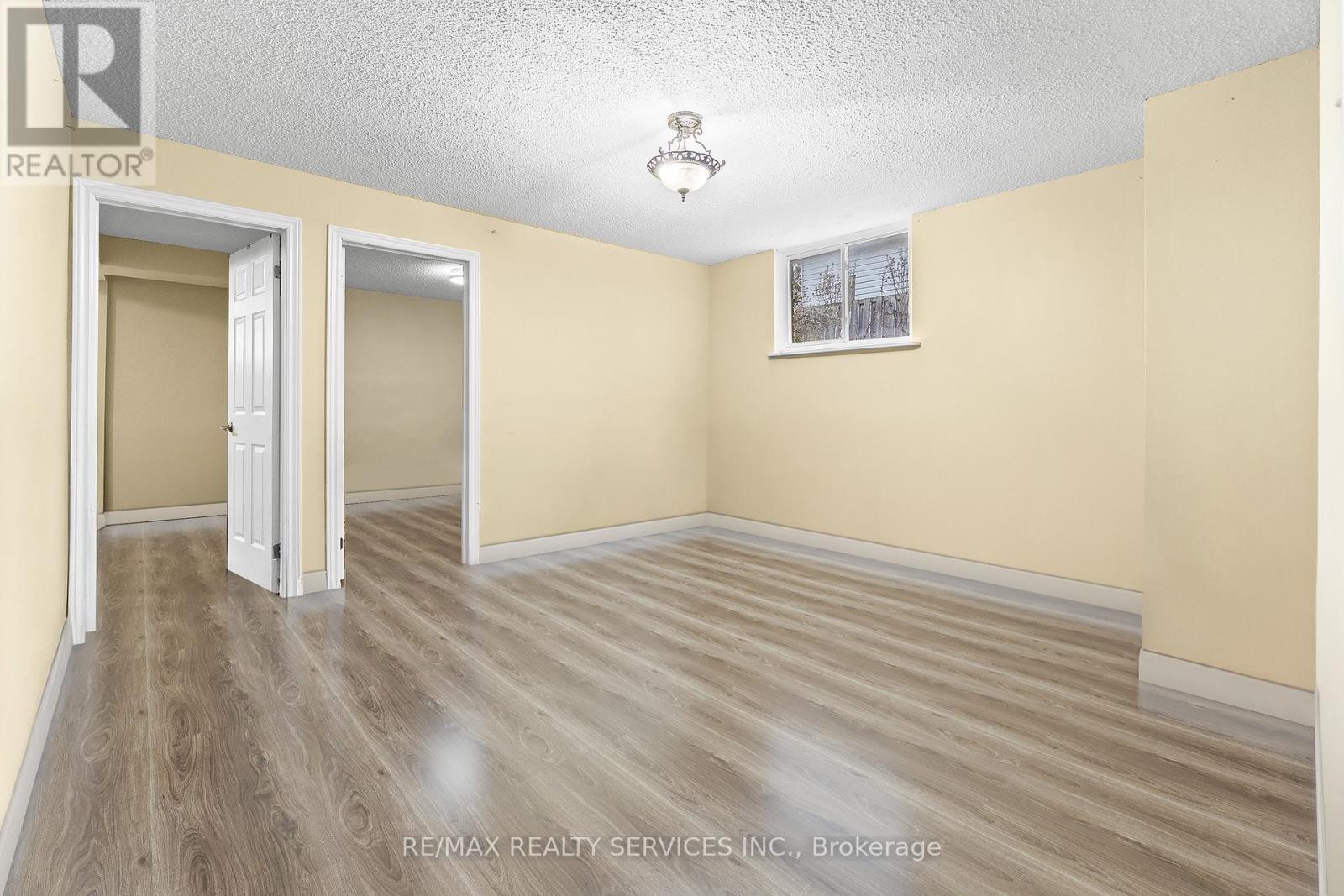 13 Linkdale Road, Brampton (Brampton North), Ontario  L6V 3A1 - Photo 37 - W13146358