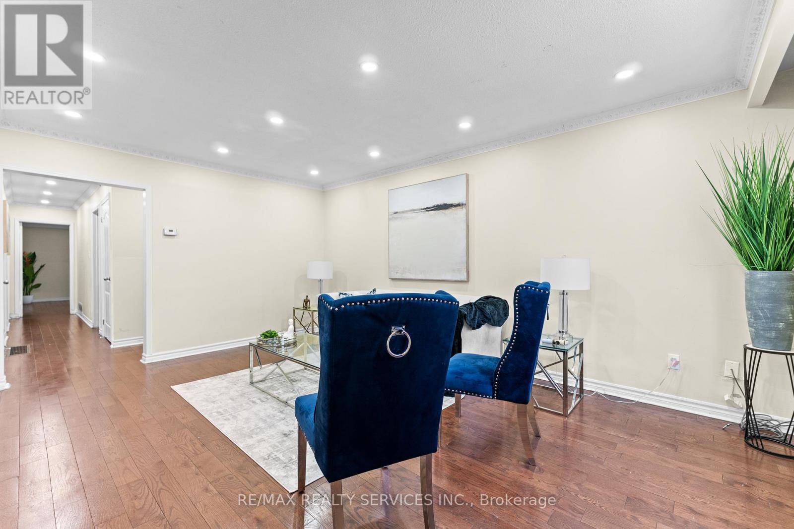 13 Linkdale Road, Brampton (Brampton North), Ontario  L6V 3A1 - Photo 8 - W13146358