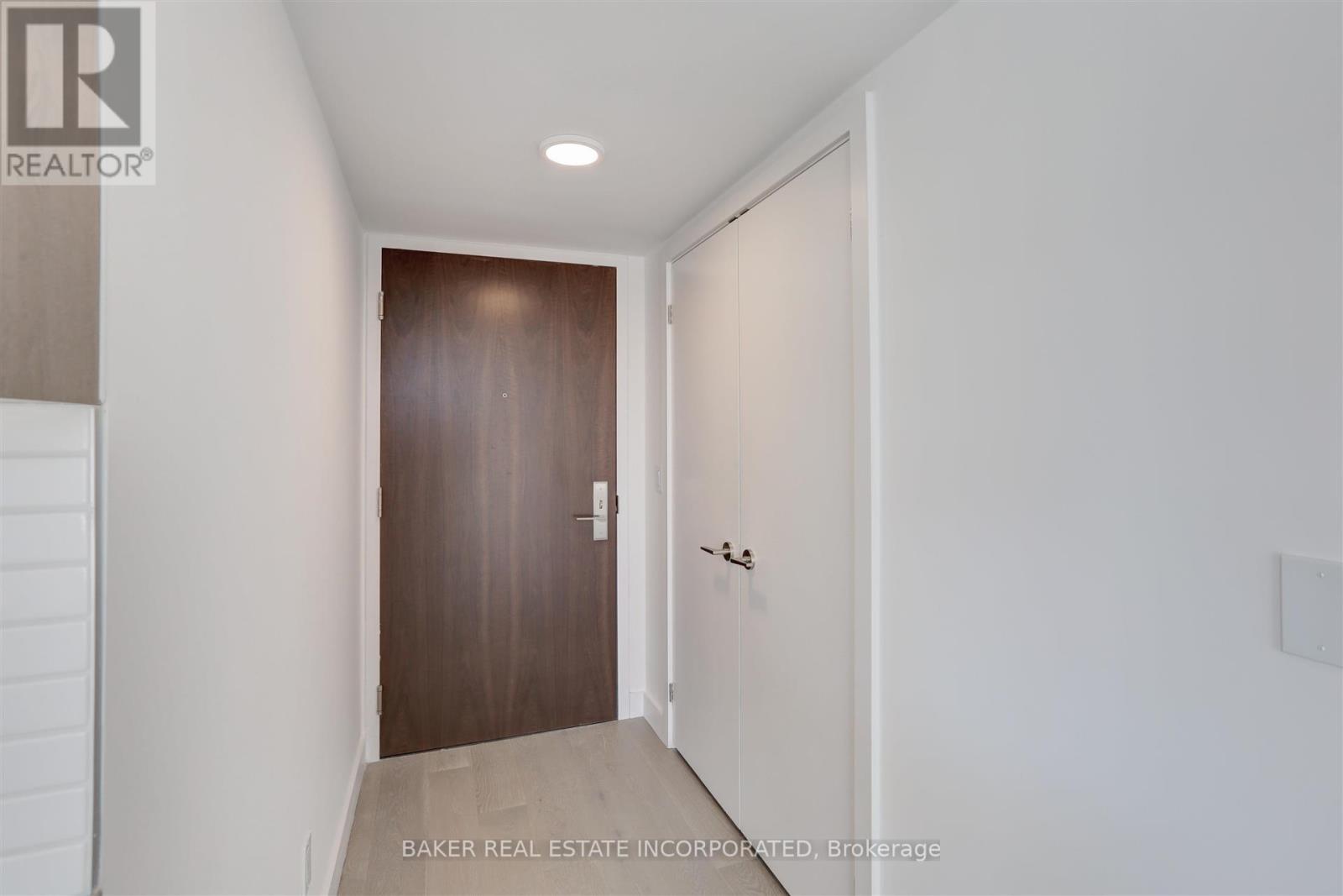 202 - 160 Kingsway Crescent, Toronto, Ontario  M8X 0B5 - Photo 4 - W13146394