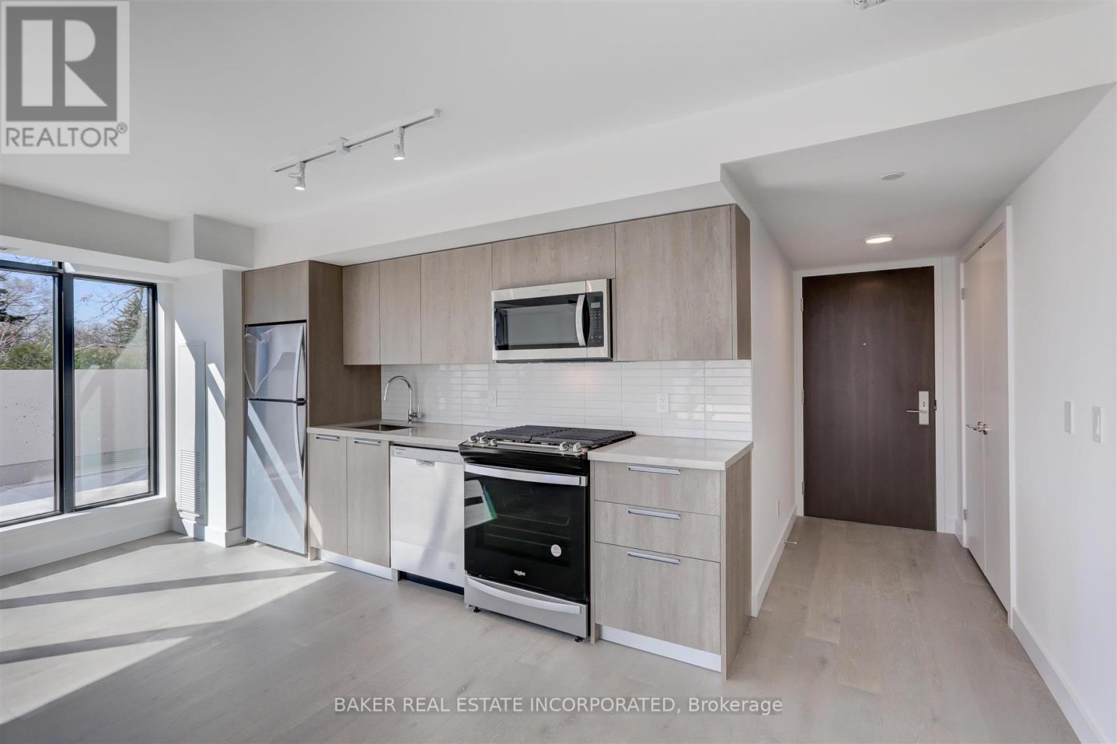 202 - 160 Kingsway Crescent, Toronto, Ontario  M8X 0B5 - Photo 5 - W13146394