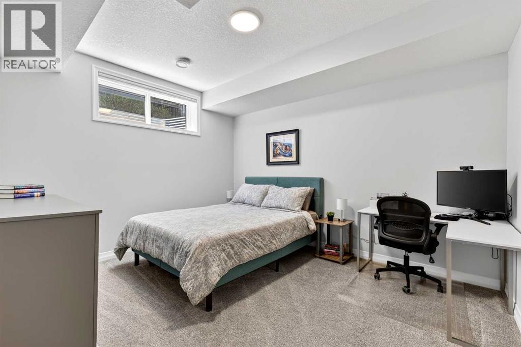 1949 Mahogany Boulevard SE, Calgary, Alberta  T3M 3P4 - Photo 39 - A2311808