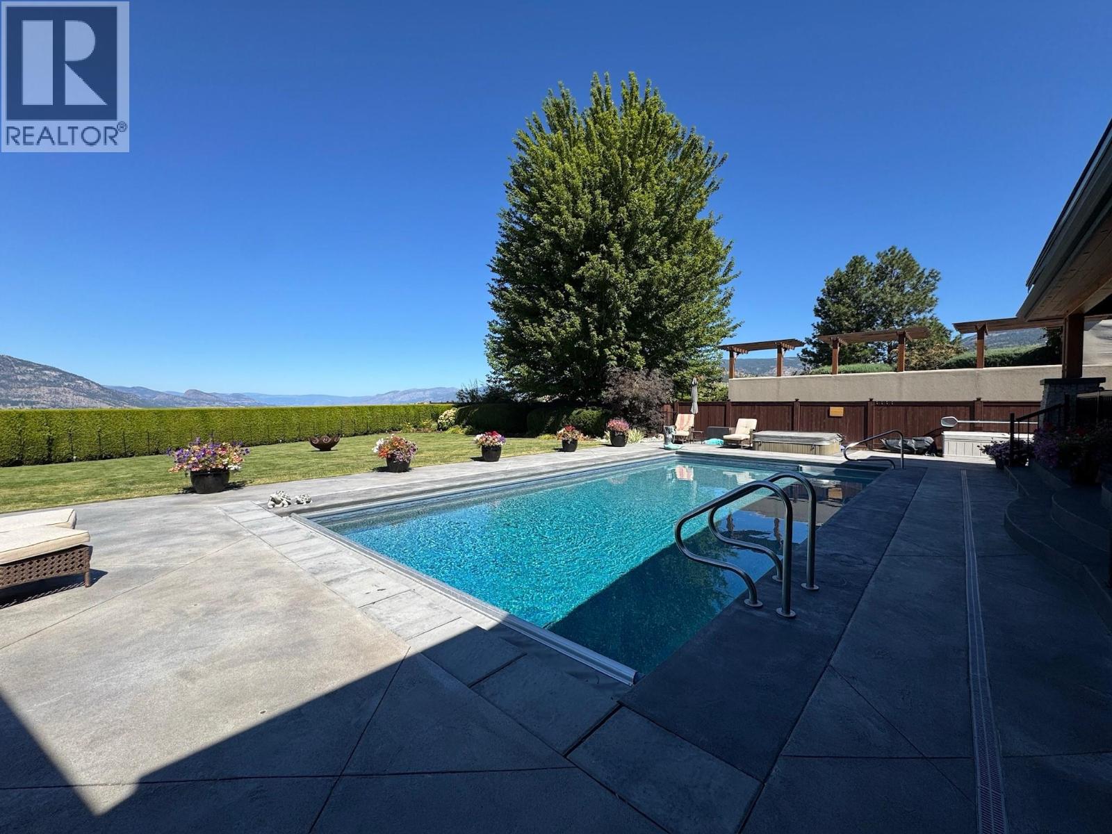 137 Westview Drive, Penticton, British Columbia  V2A 7V9 - Photo 14 - 10365396