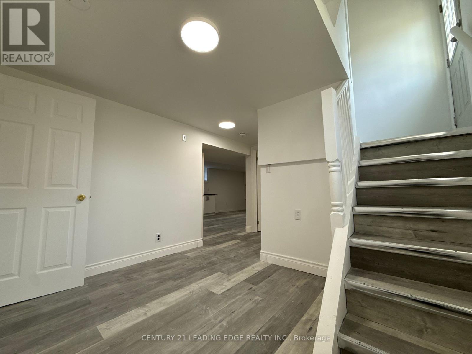 Lower - 104 Gatineau Street, Oshawa, Ontario  L1H 7G5 - Photo 2 - E13134158