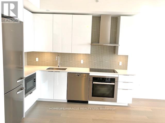 Lph01a - 30 Shore Breeze Drive, Toronto, Ontario  M8V 0J1 - Photo 32 - W12979844