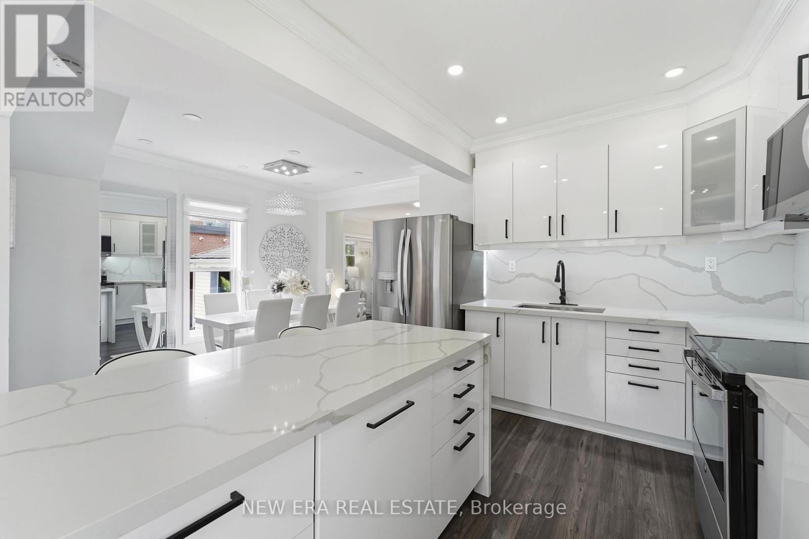 11 Albert Street N, Kawartha Lakes, Ontario  K9V 4J3 - Photo 16 - X13146206