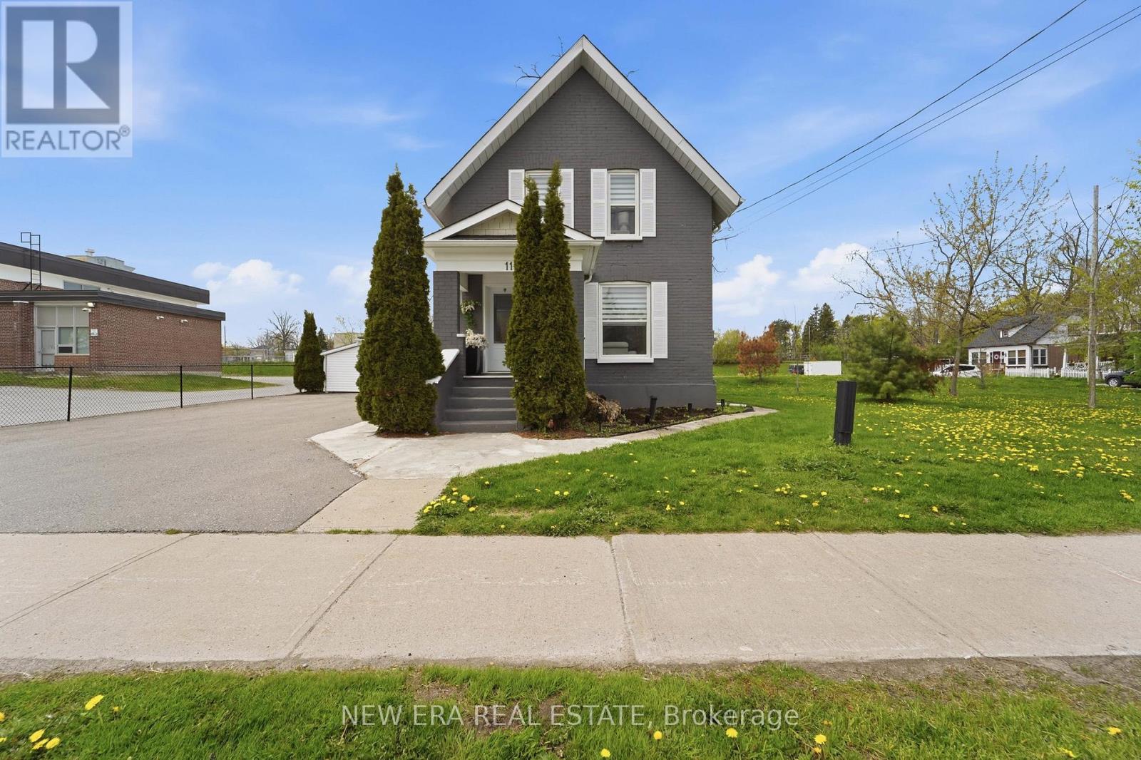 11 Albert Street N, Kawartha Lakes, Ontario  K9V 4J3 - Photo 2 - X13146206