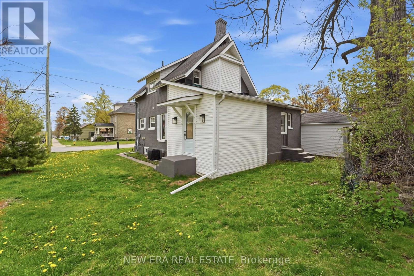 11 Albert Street N, Kawartha Lakes, Ontario  K9V 4J3 - Photo 5 - X13146206