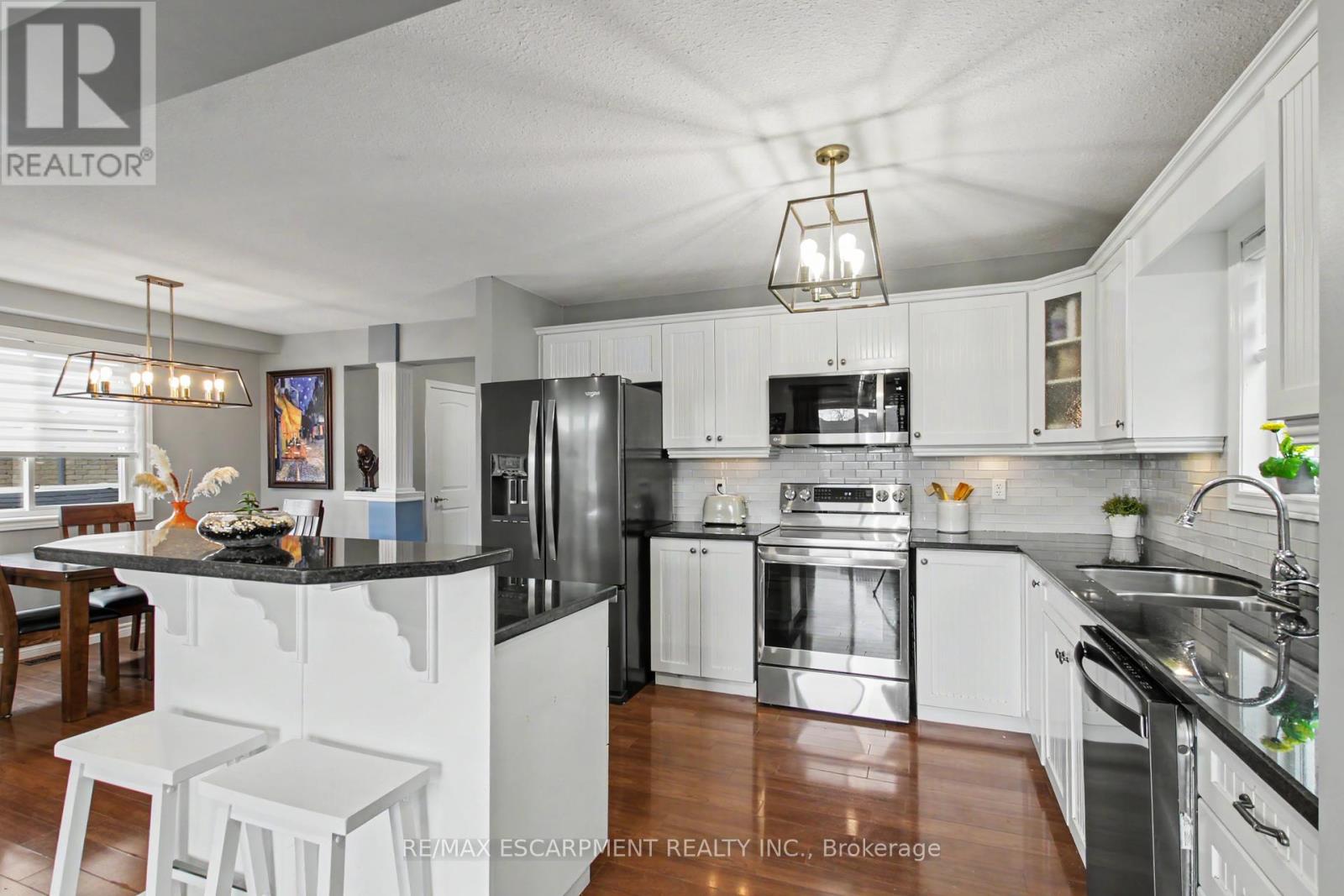 18 Poldon Drive, Norwich, Ontario  N0J 1P0 - Photo 12 - X13146230