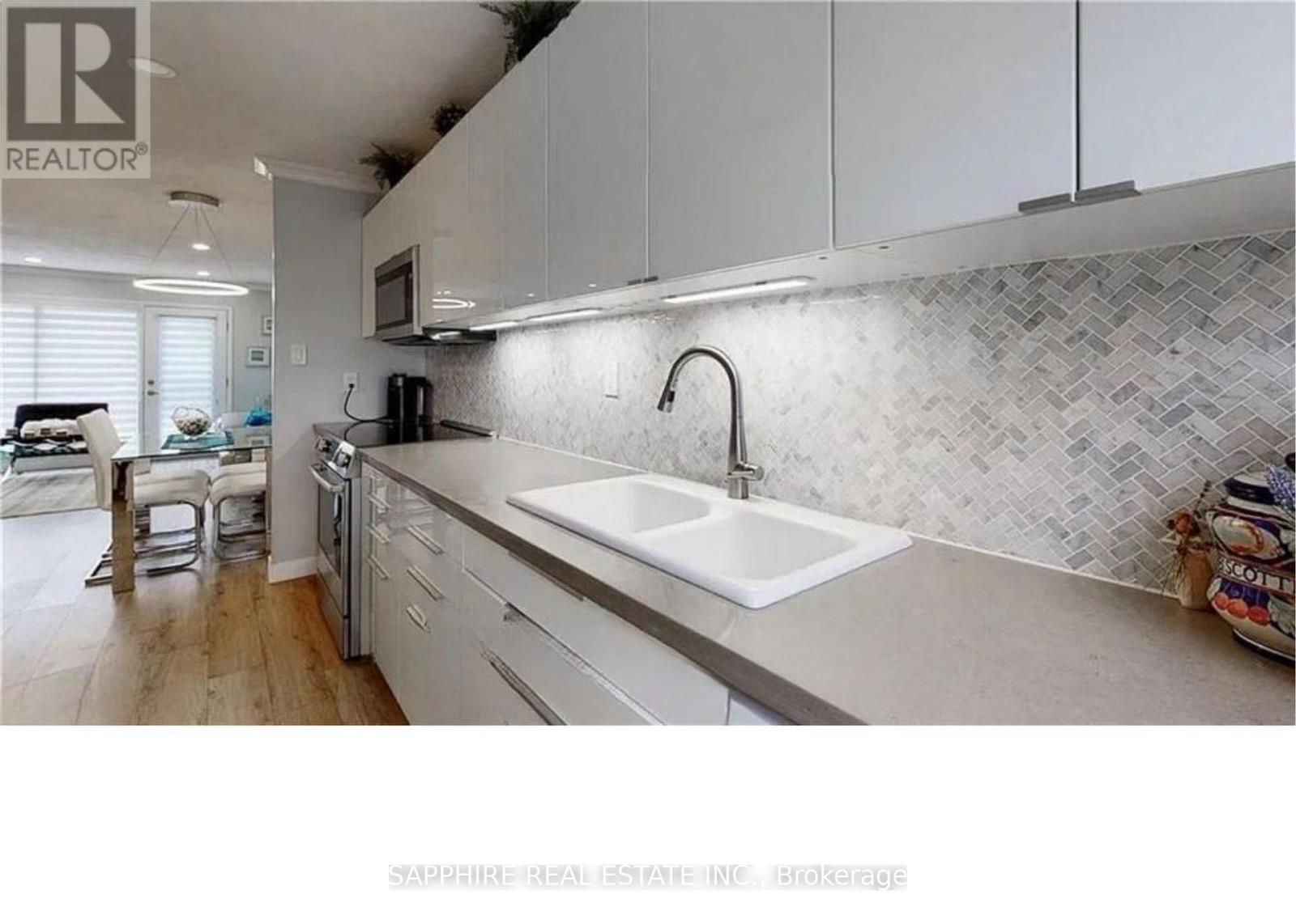 650 Wonderland Road S, London South, Ontario  N6K 1L8 - Photo 10 - X13146234