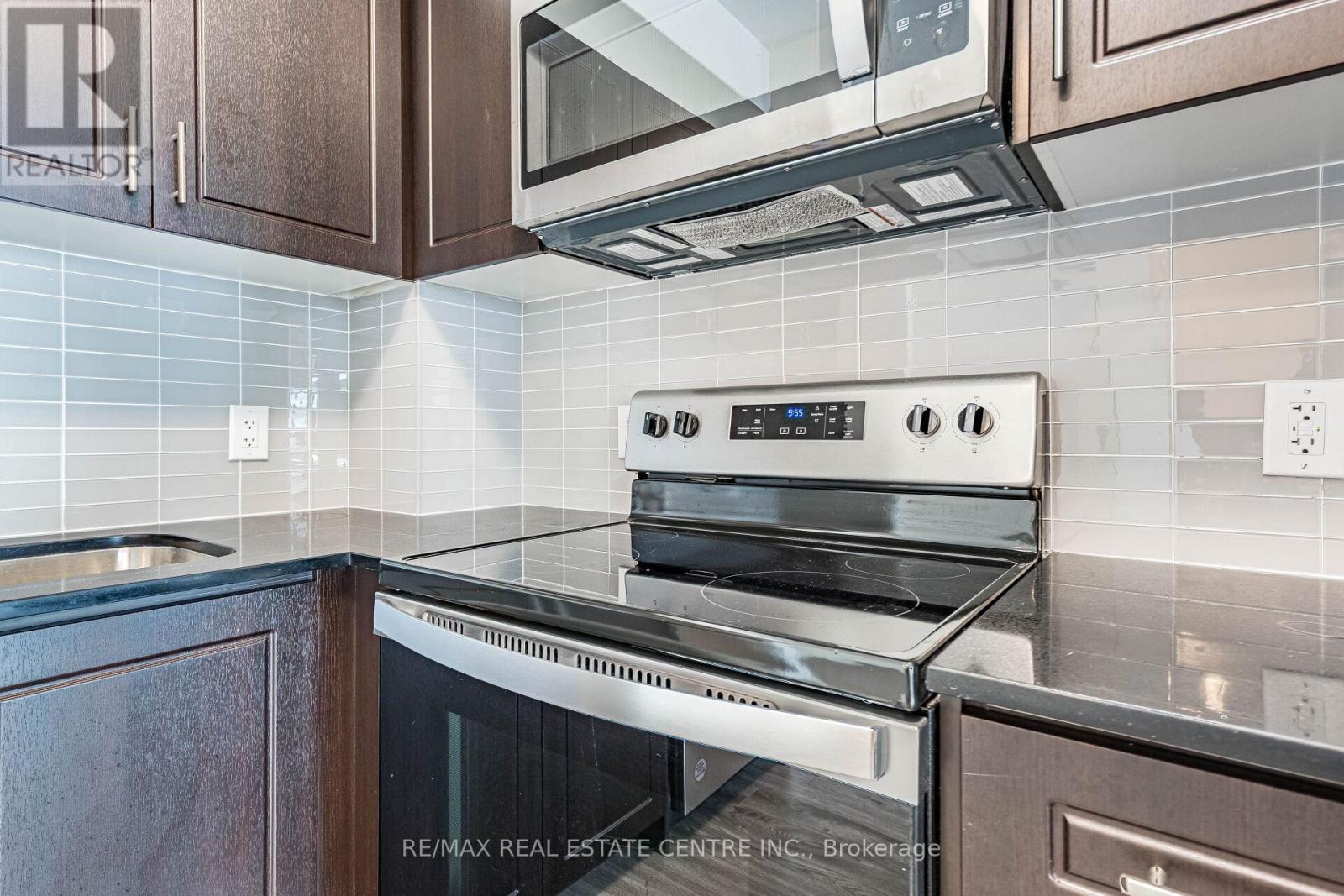 1007 - 128 King Street N, Waterloo, Ontario  N2J 2X9 - Photo 12 - X13146292