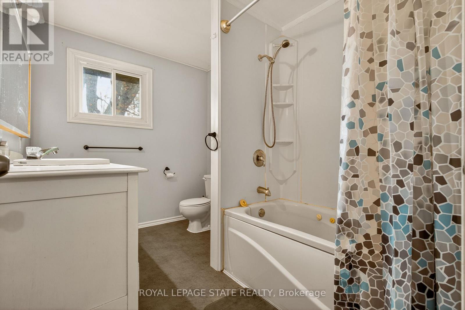 564 Trinity Church Road, Hamilton, Ontario  L0R 1P0 - Photo 19 - X13146312
