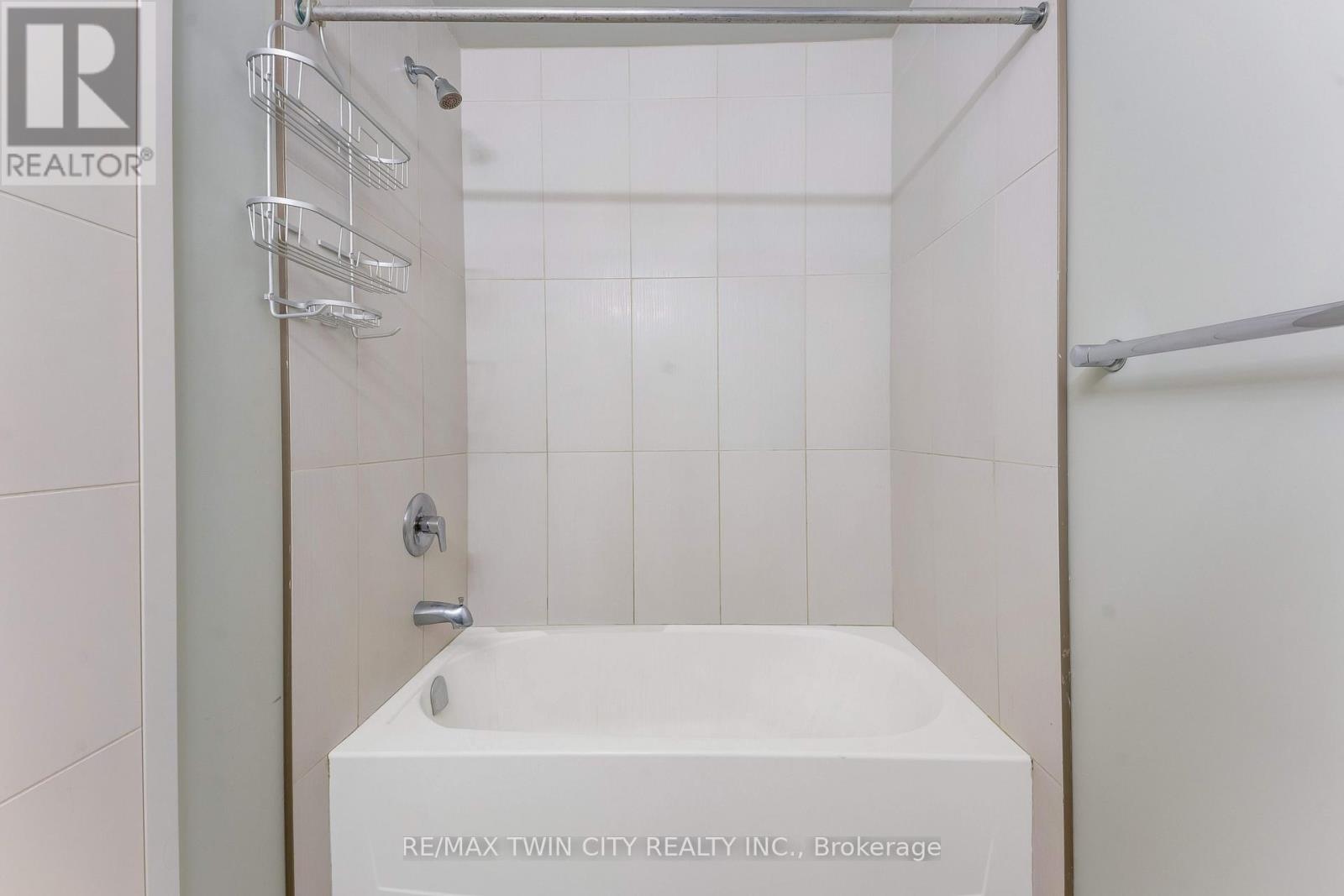 1102 - 318 Spruce Street E, Waterloo, Ontario  N2L 3M6 - Photo 13 - X13146400