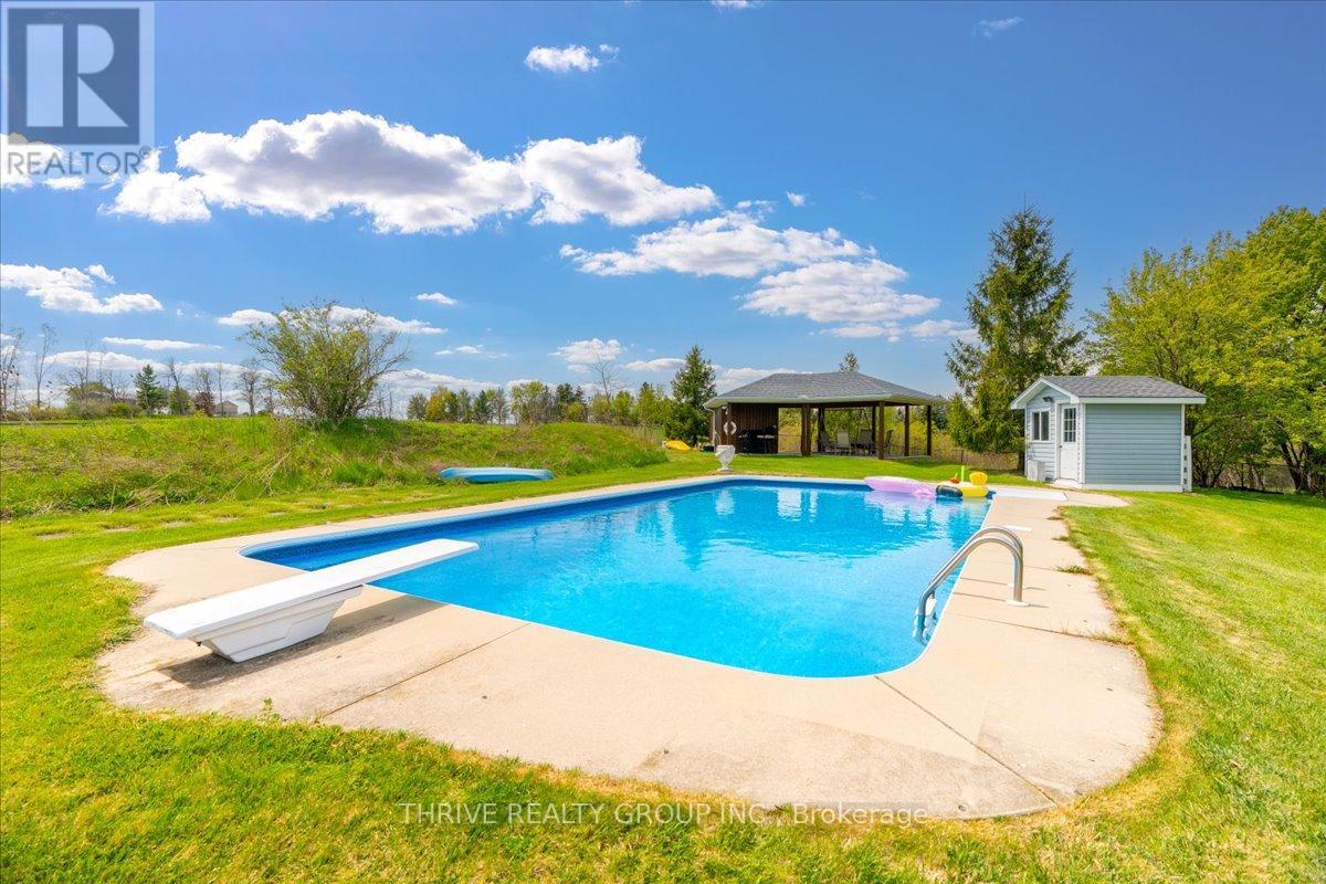 24992 Crinan Line, West Elgin, Ontario  N0L 2P0 - Photo 48 - X13065002