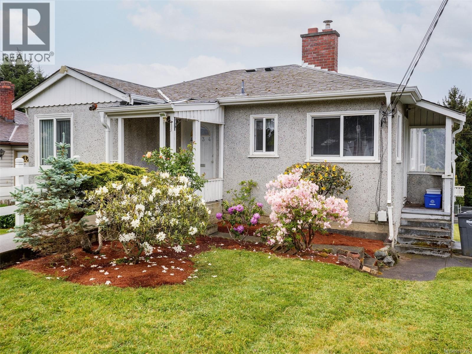 4034 Carey Rd, Saanich, British Columbia  V8Z 4E8 - Photo 1 - 1037235
