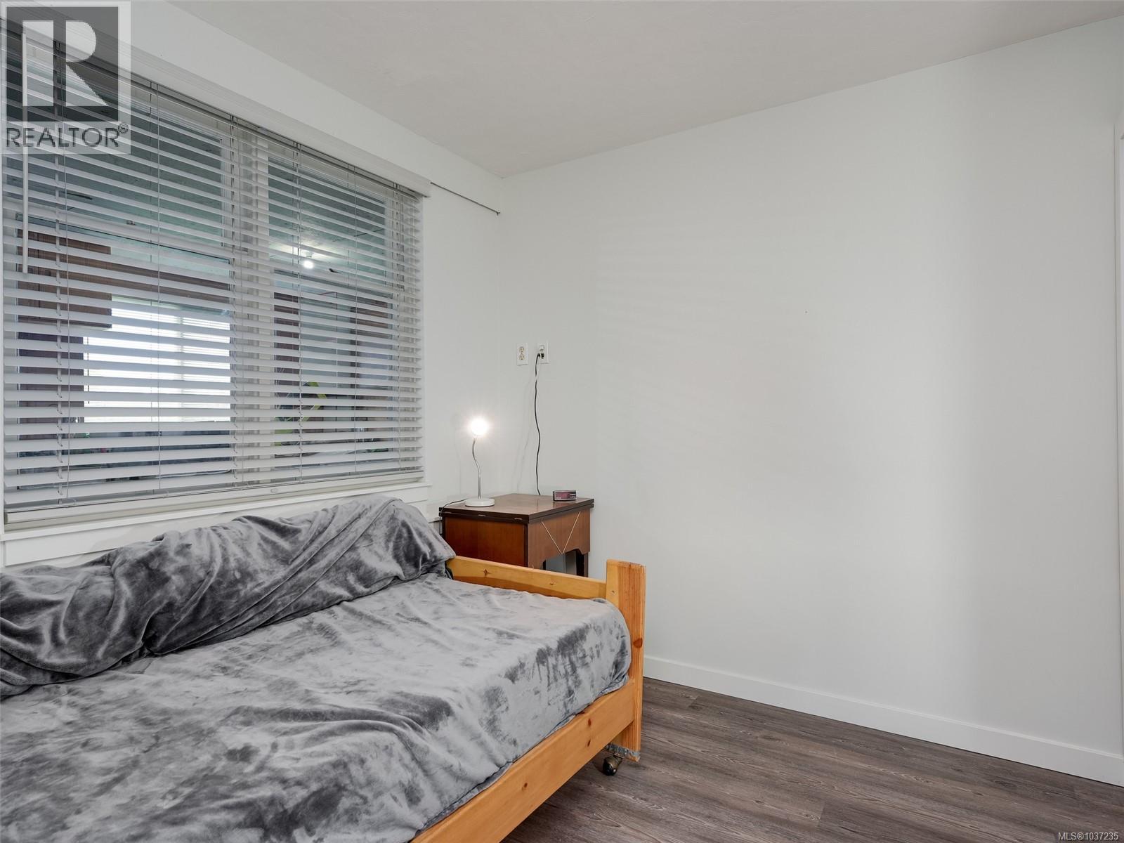 4034 Carey Rd, Saanich, British Columbia  V8Z 4E8 - Photo 17 - 1037235