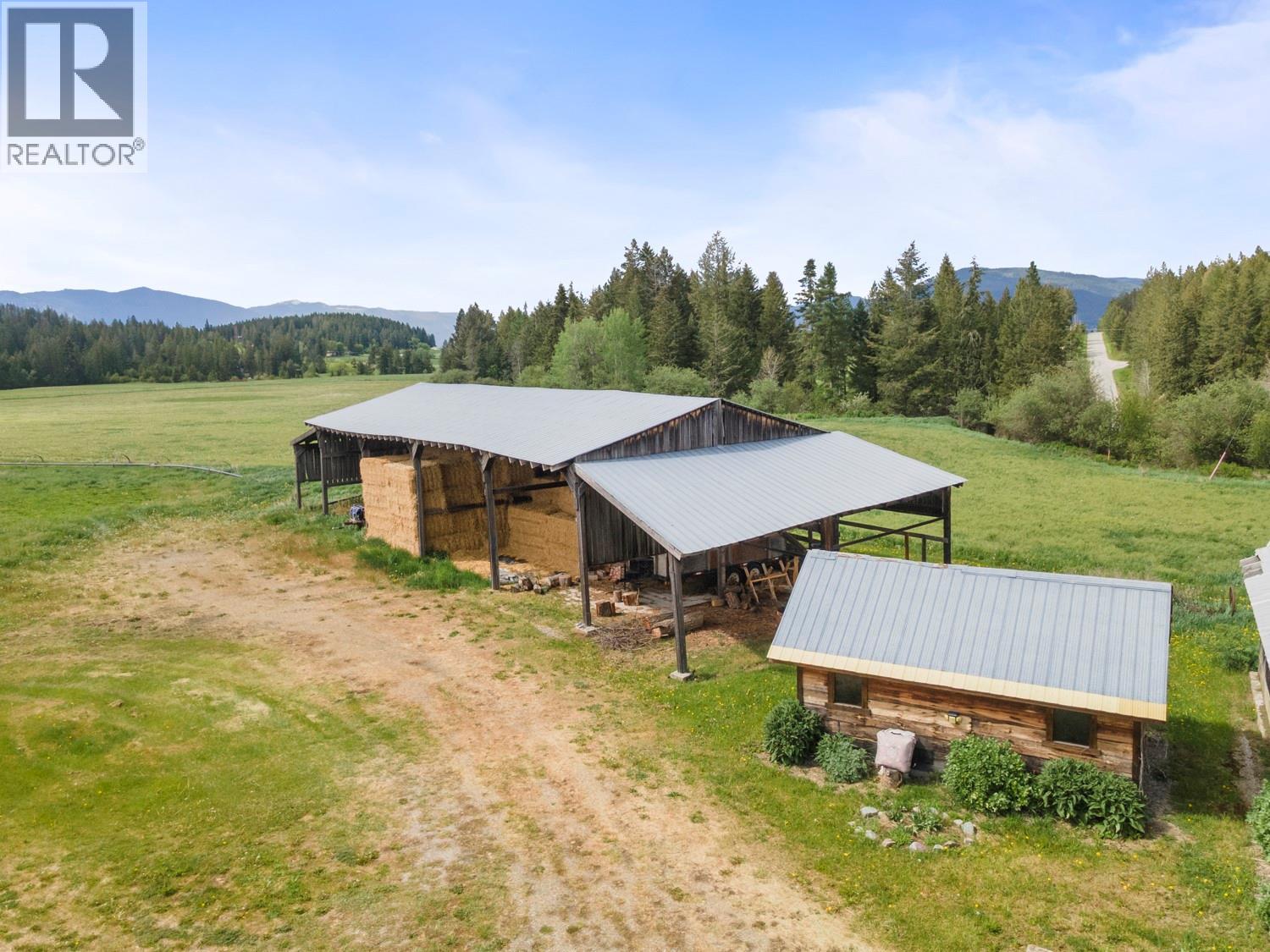 1027 Huscroft Road, Lister, British Columbia V0B 1G1 - Photo 23 - 10388021
