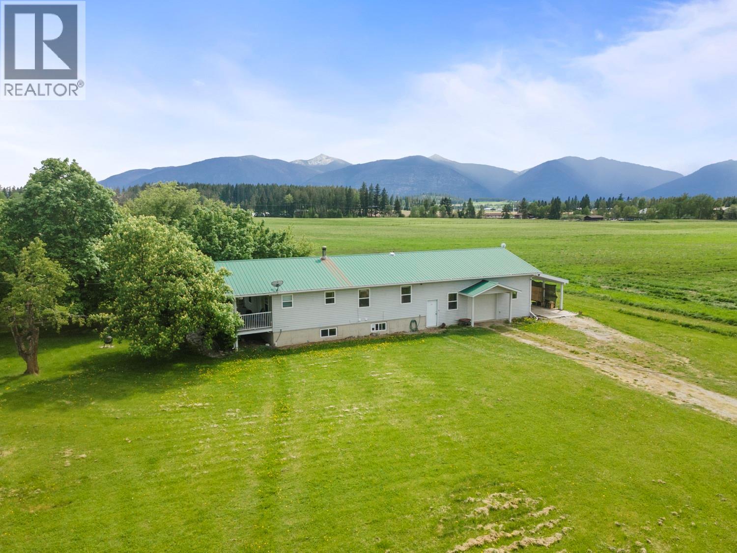1027 Huscroft Road, Lister, British Columbia V0B 1G1 - Photo 25 - 10388021
