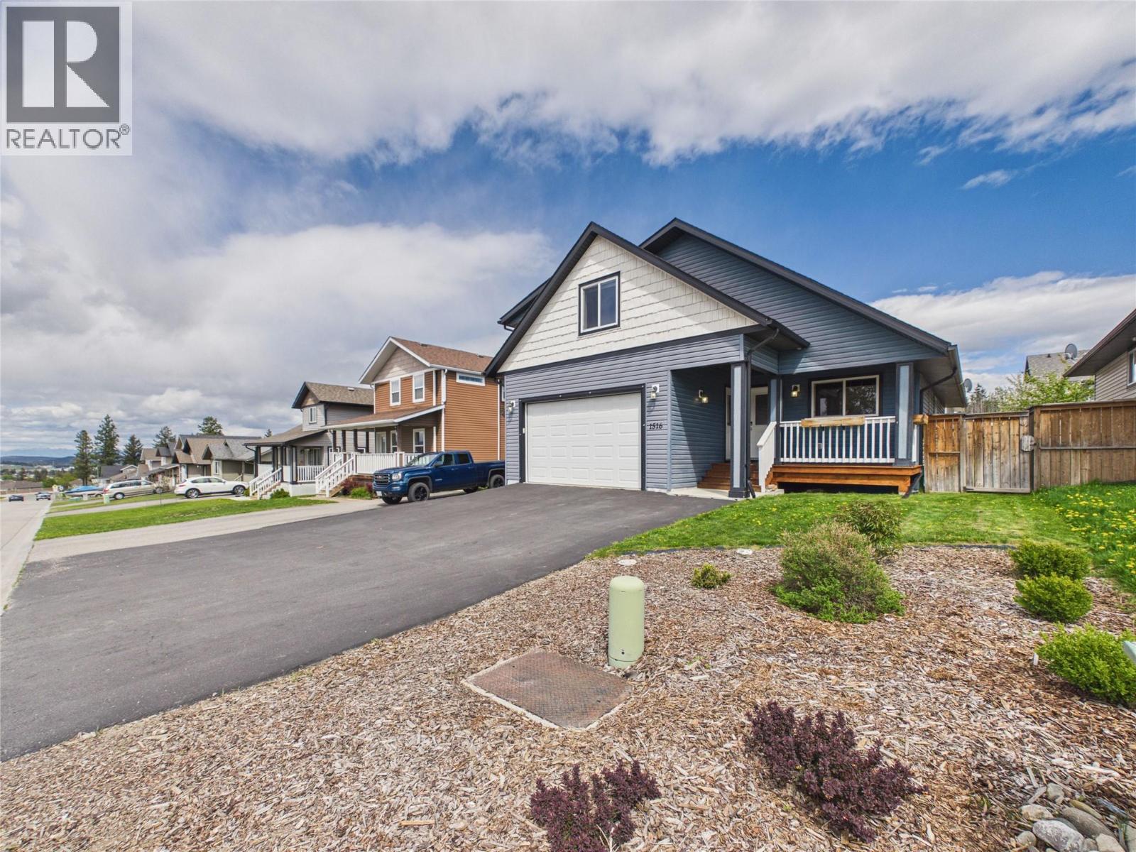 1516 20th Avenue S, Cranbrook, British Columbia  V1C 0B5 - Photo 1 - 10387944
