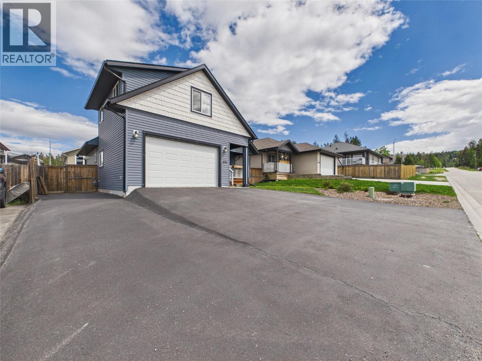 1516 20th Avenue S, Cranbrook, British Columbia  V1C 0B5 - Photo 2 - 10387944