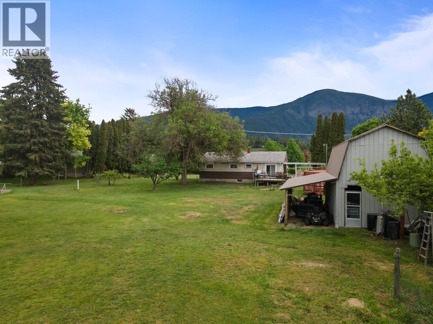 215 33rd Avenue S, Erickson, British Columbia V0B 1G1 - Photo 24 - 10387369