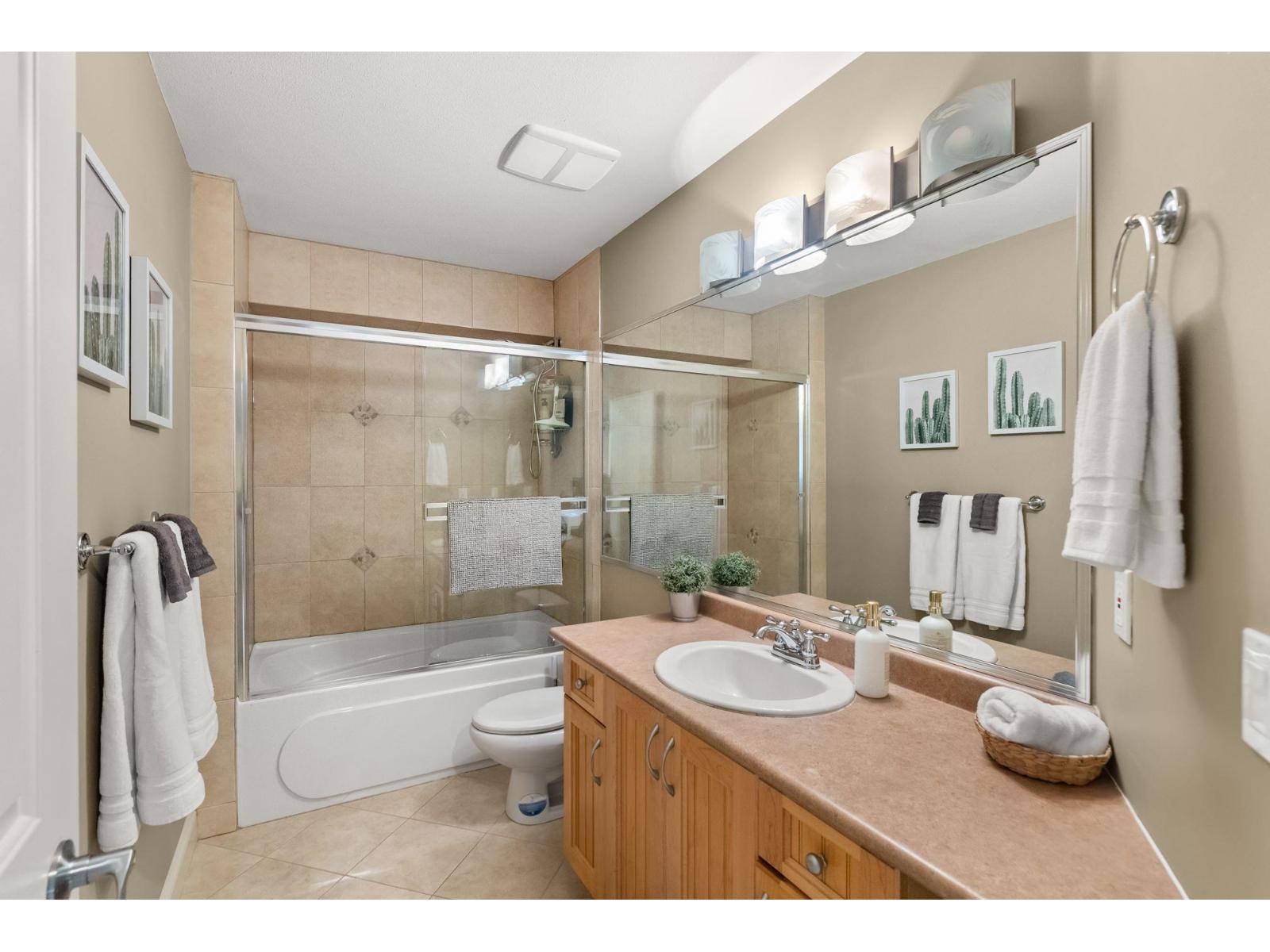 7397 202a Street, Langley, British Columbia V2Y 0A8 - Photo 6 - R3124884
