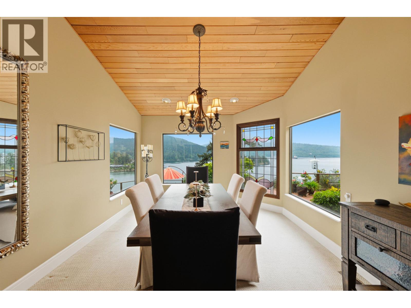 1584 Look Out Point, North Vancouver, British Columbia  V7G 1X9 - Photo 8 - R3124766