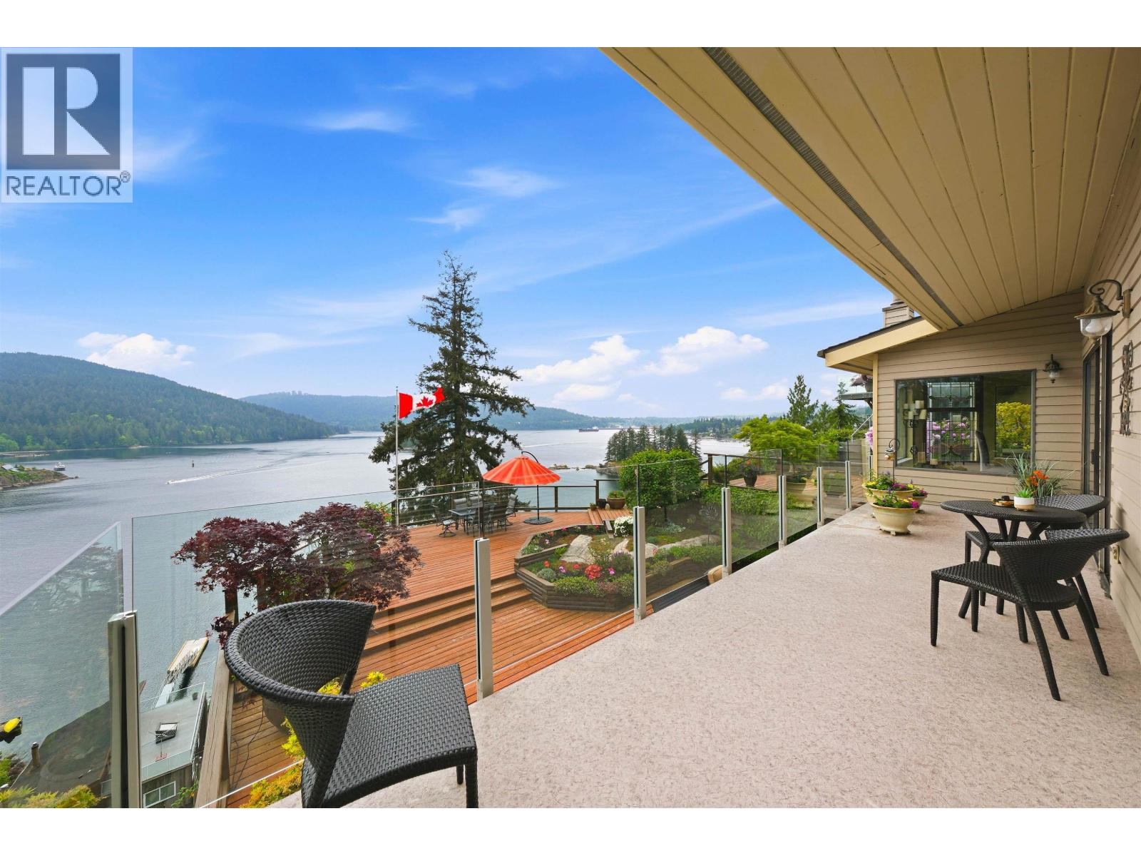 1584 Look Out Point, North Vancouver, British Columbia  V7G 1X9 - Photo 29 - R3124766