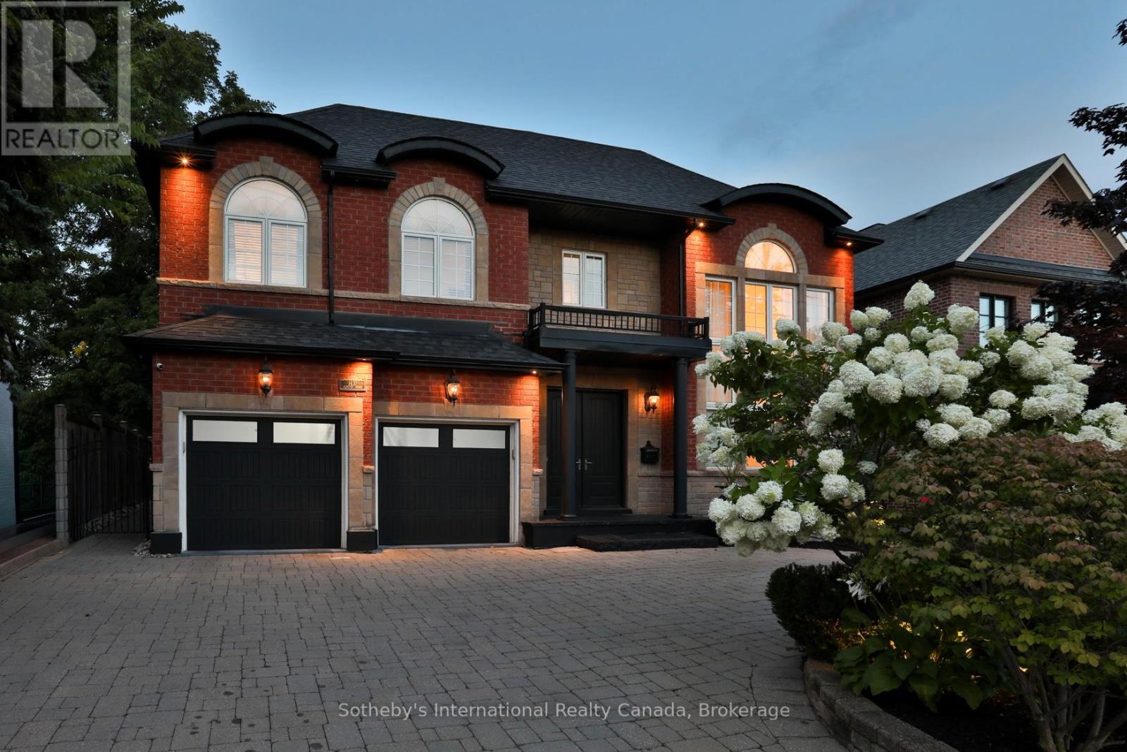 1437 ISLINGTON AVENUE, Toronto, Ontario