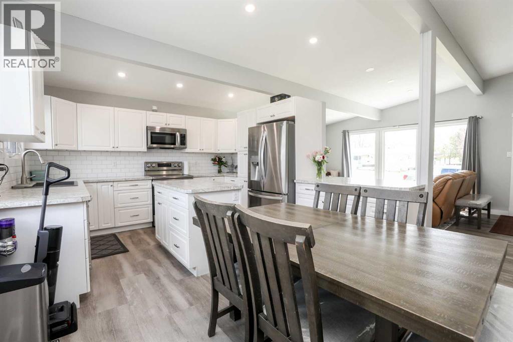 2705 22 Avenue S, Lethbridge, Alberta  T1K 1J8 - Photo 12 - A2312344