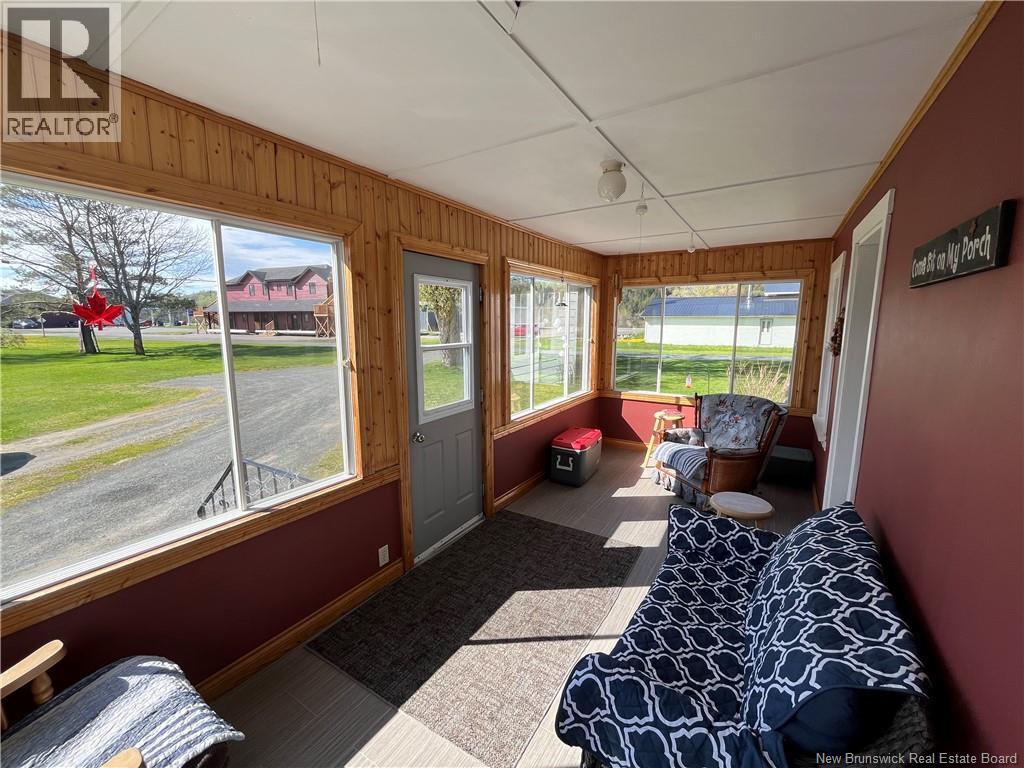 11 Hospital Street, Bath, New Brunswick  E7G 1B3 - Photo 4 - NB133304