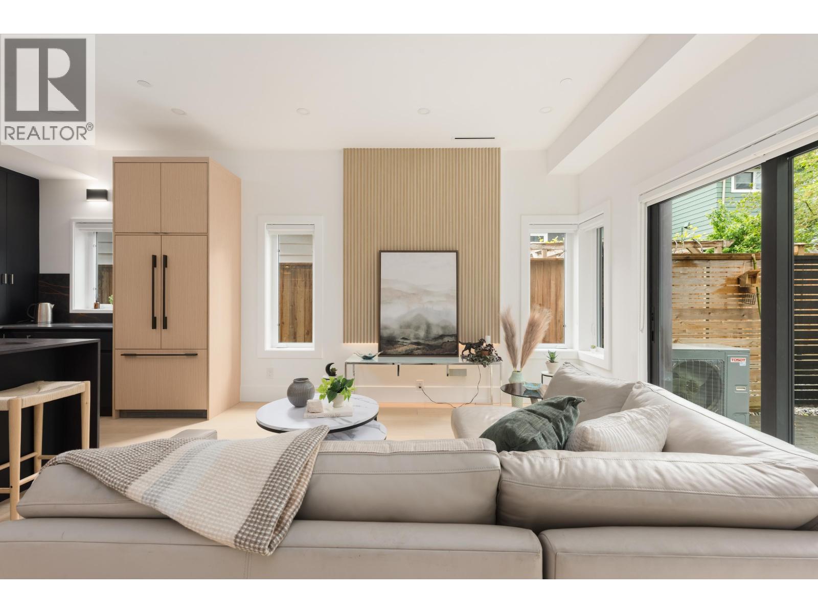 5 371 E 33rd Avenue, Vancouver, British Columbia  V5V 2Z8 - Photo 6 - R3125101