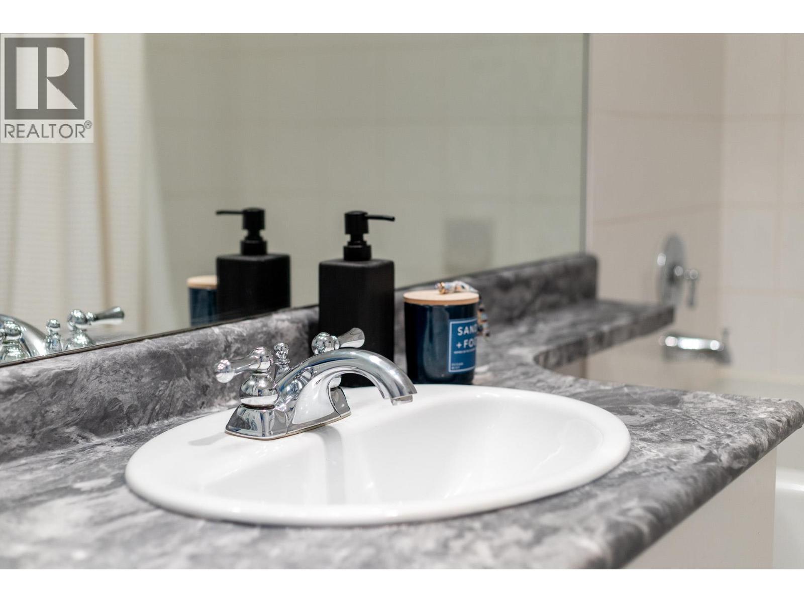 404 225 Newport Drive, Port Moody, British Columbia  V3H 5H1 - Photo 12 - R3125108