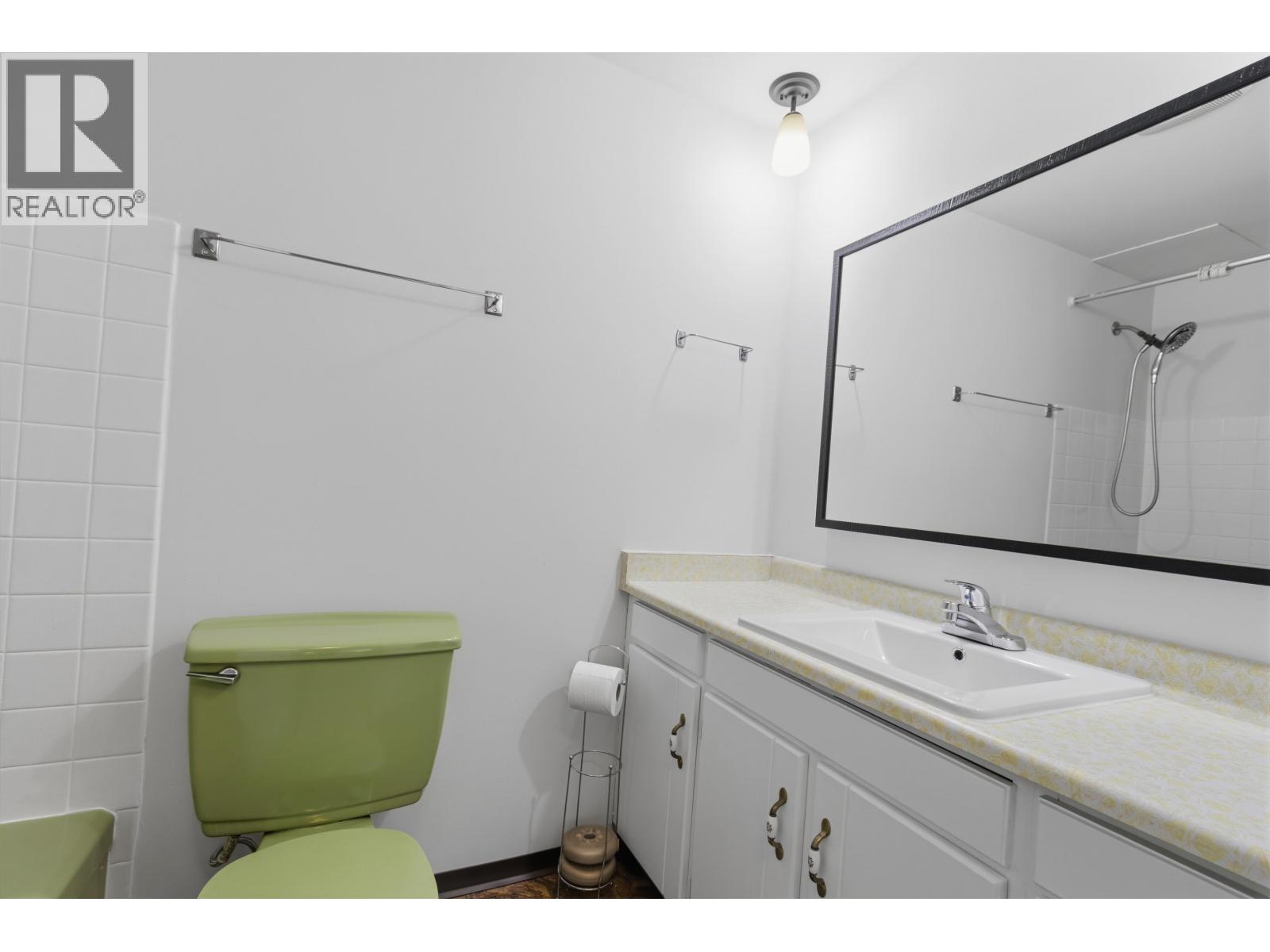 105 6560 Buswell Street, Richmond, British Columbia  V6Y 2G7 - Photo 18 - R3125109