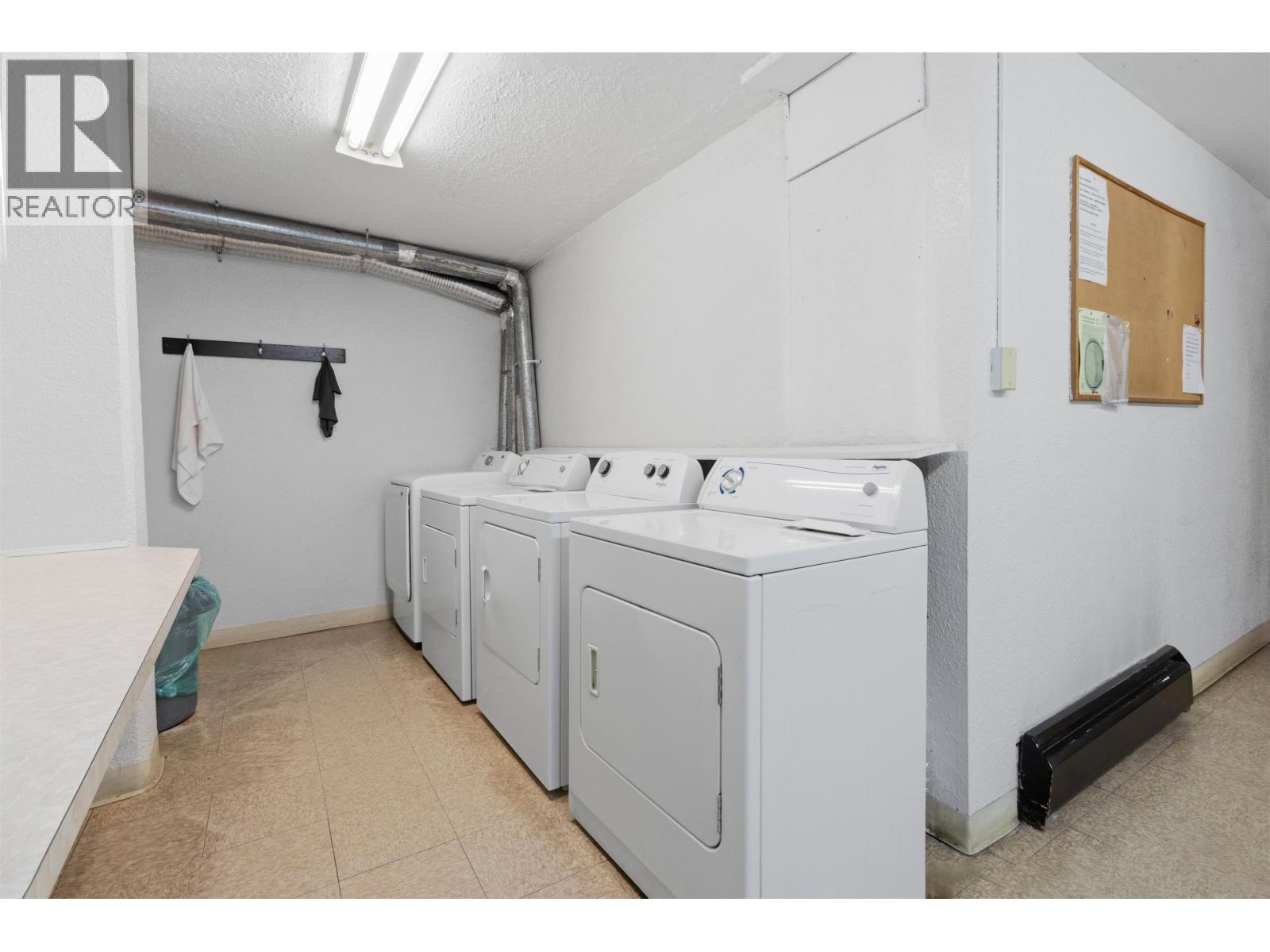 105 6560 Buswell Street, Richmond, British Columbia  V6Y 2G7 - Photo 30 - R3125109