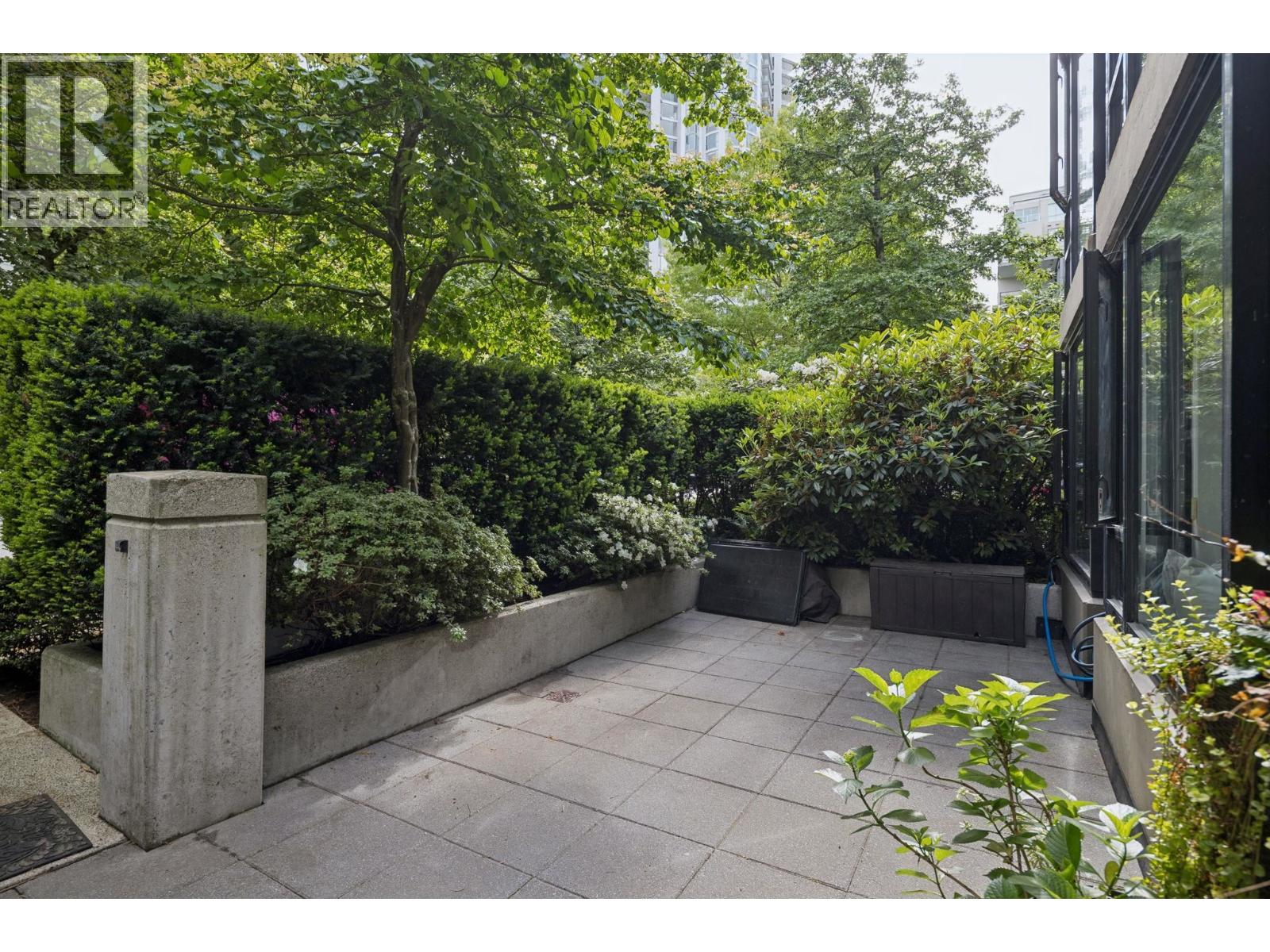 153 W 2nd Street, North Vancouver, British Columbia  V7M 1C5 - Photo 30 - R3125128