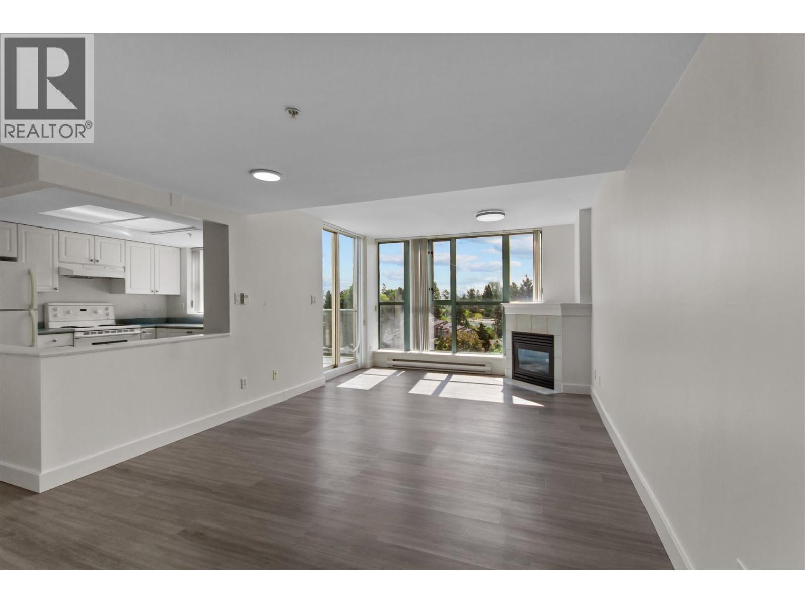 1602 200 Newport Drive, Port Moody, British Columbia  V3H 5B7 - Photo 2 - R3125131