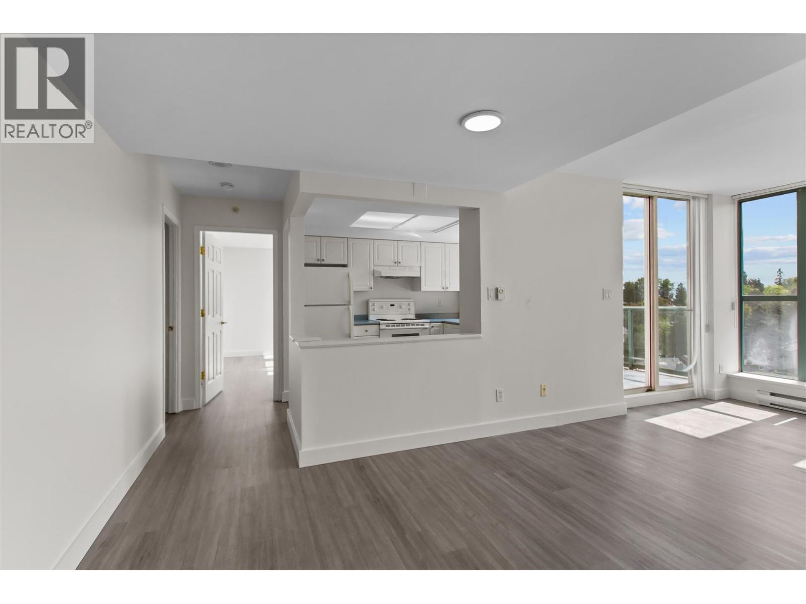 1602 200 Newport Drive, Port Moody, British Columbia  V3H 5B7 - Photo 4 - R3125131