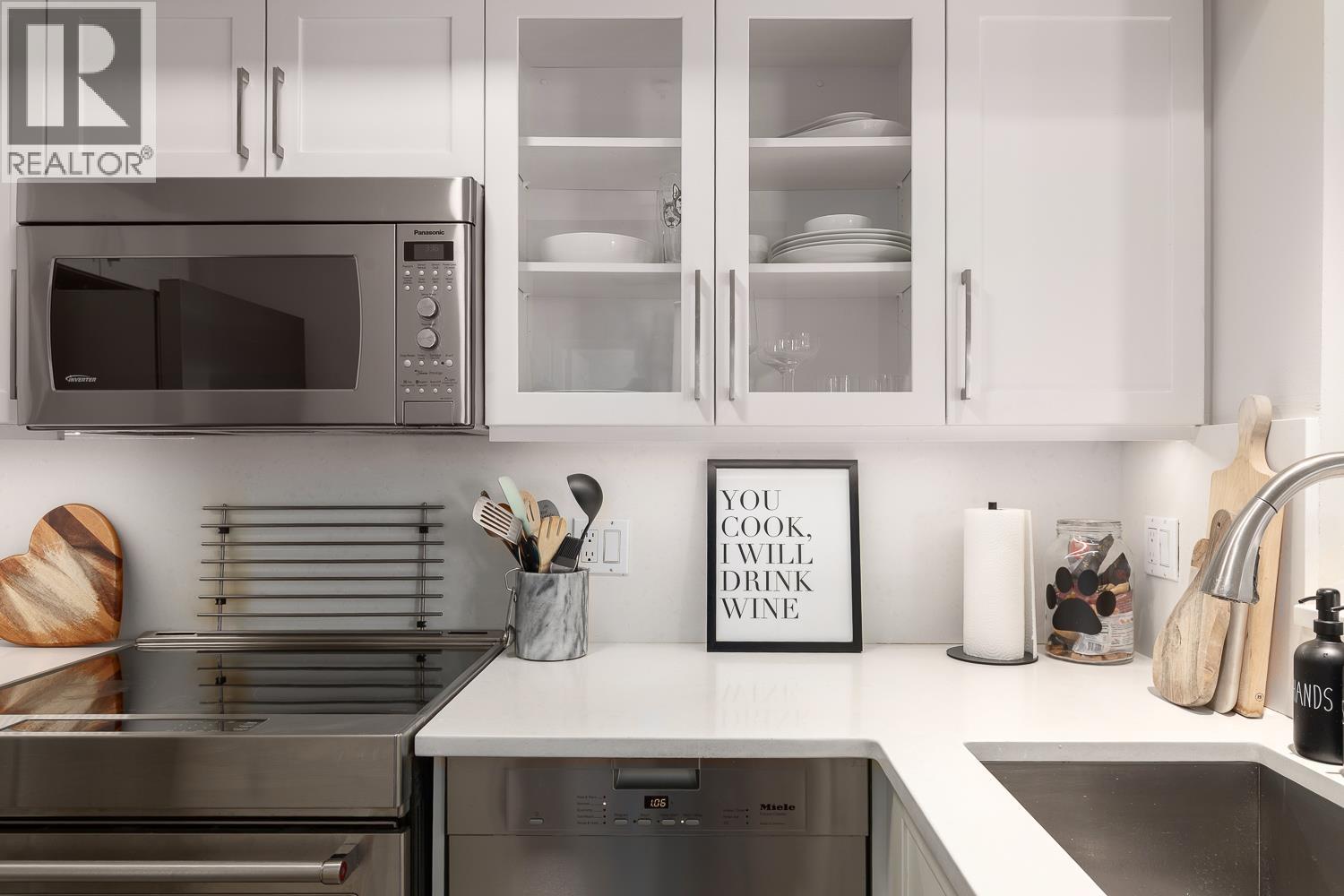 106 675 W 7th Avenue, Vancouver, British Columbia  V5Z 1B6 - Photo 8 - R3125138