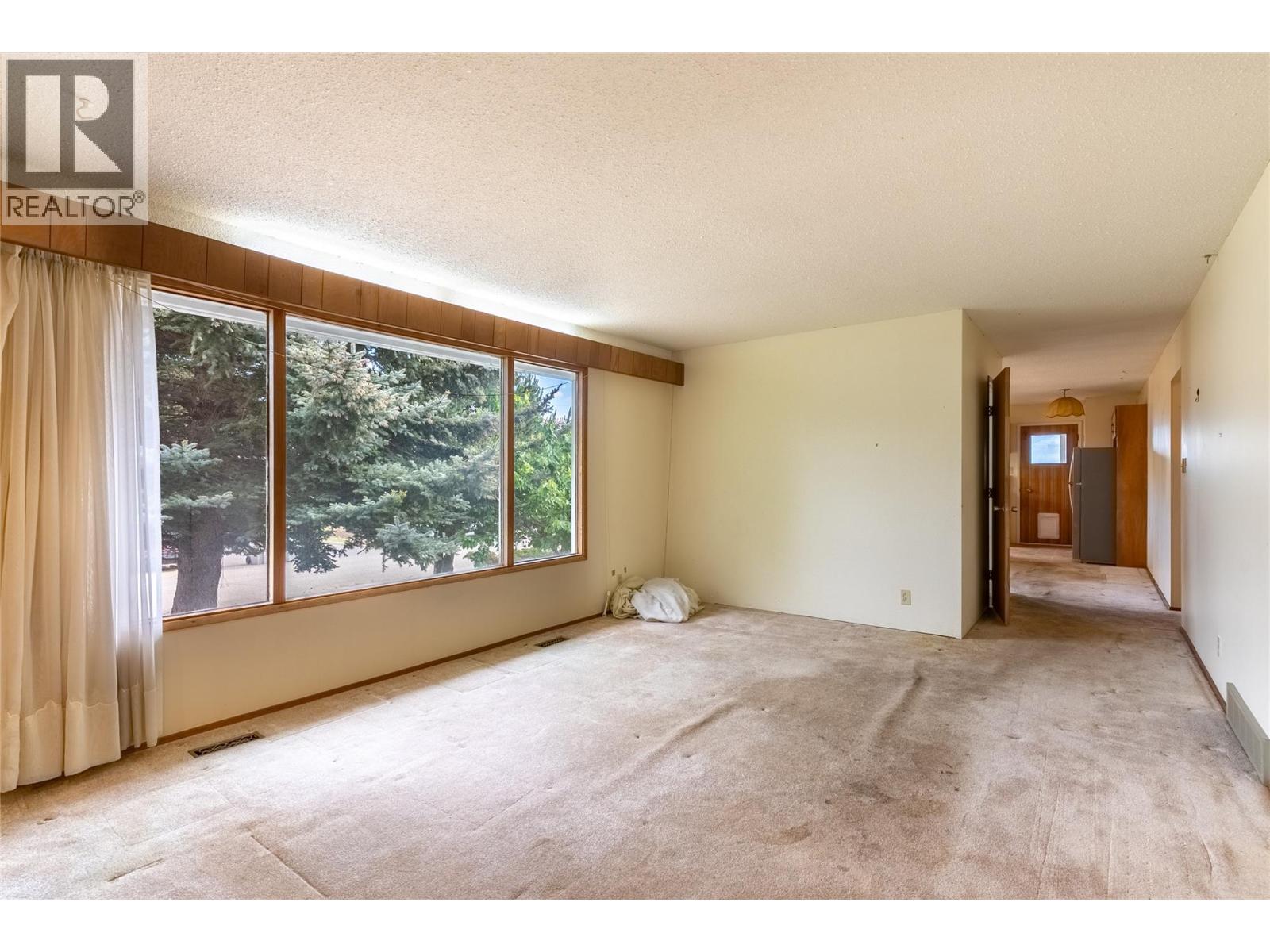 864 Shelan Place, Kamloops, British Columbia  V2B 5T4 - Photo 14 - 10373049