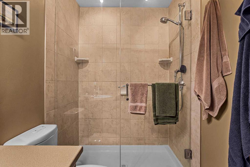 1054 Evergreen Circle, Canmore, Alberta  T1W 3H5 - Photo 33 - A2308940