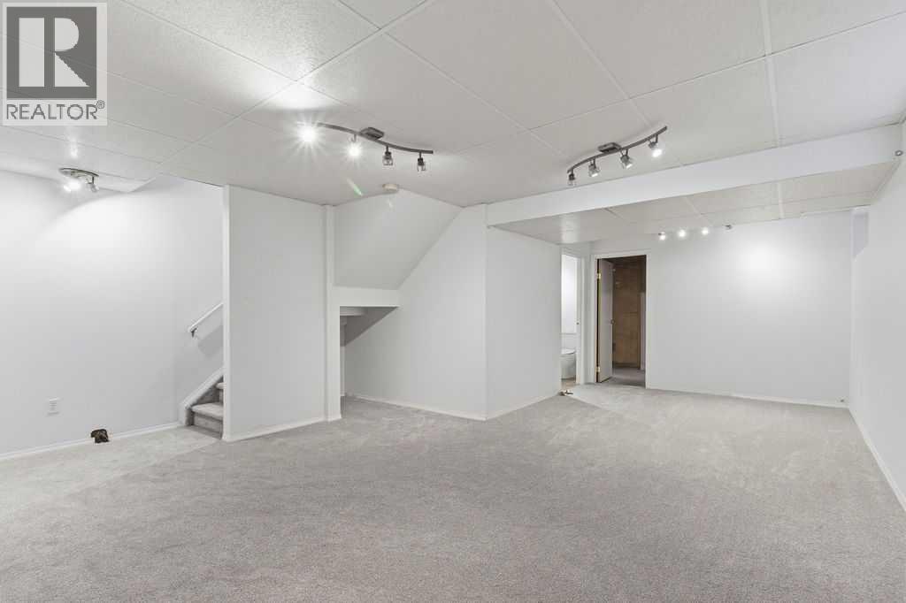 30 Tuscany Springs Heights NW, Calgary, Alberta  T3M 2M9 - Photo 25 - A2312581