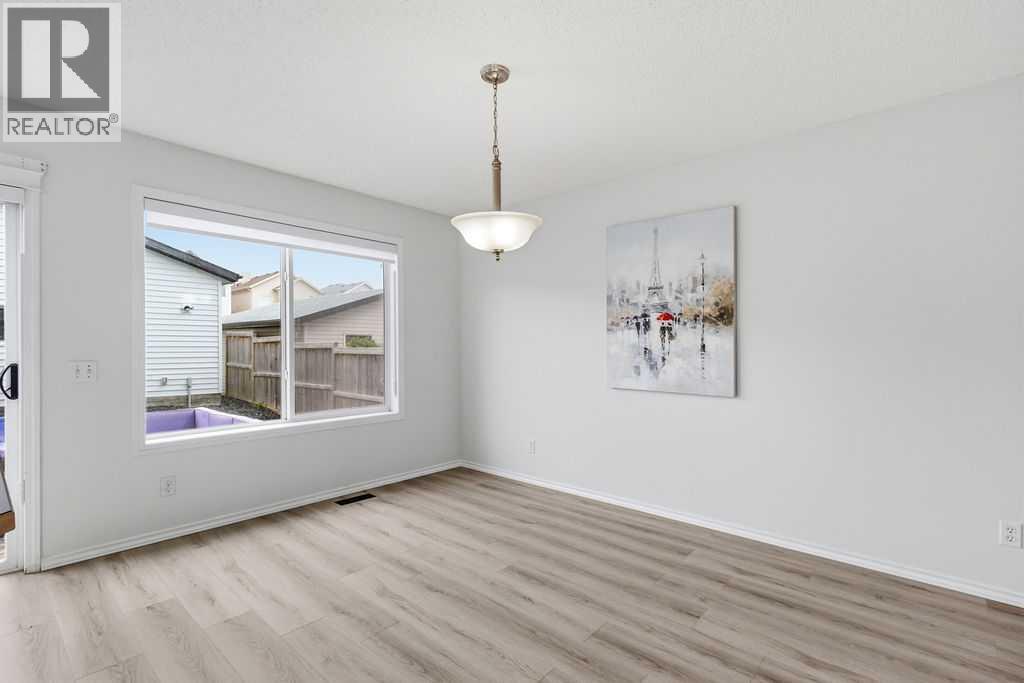 30 Tuscany Springs Heights NW, Calgary, Alberta  T3M 2M9 - Photo 12 - A2312581
