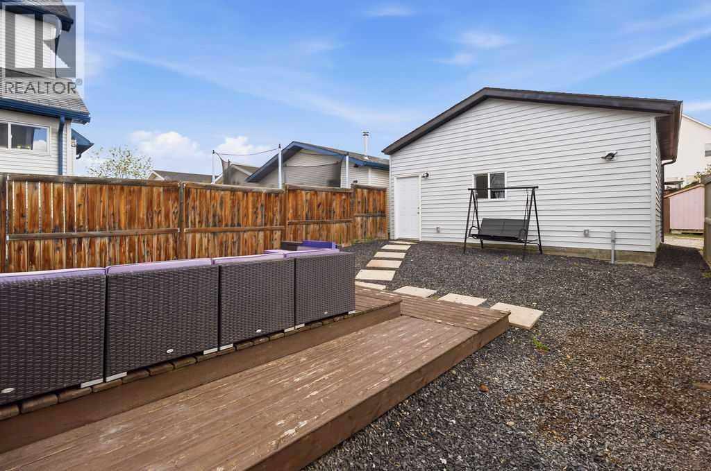 30 Tuscany Springs Heights NW, Calgary, Alberta  T3M 2M9 - Photo 33 - A2312581