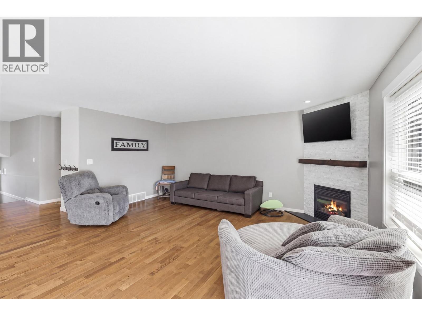 2159 Cantle Court, Kamloops, British Columbia  V2B 0A7 - Photo 9 - 10386900