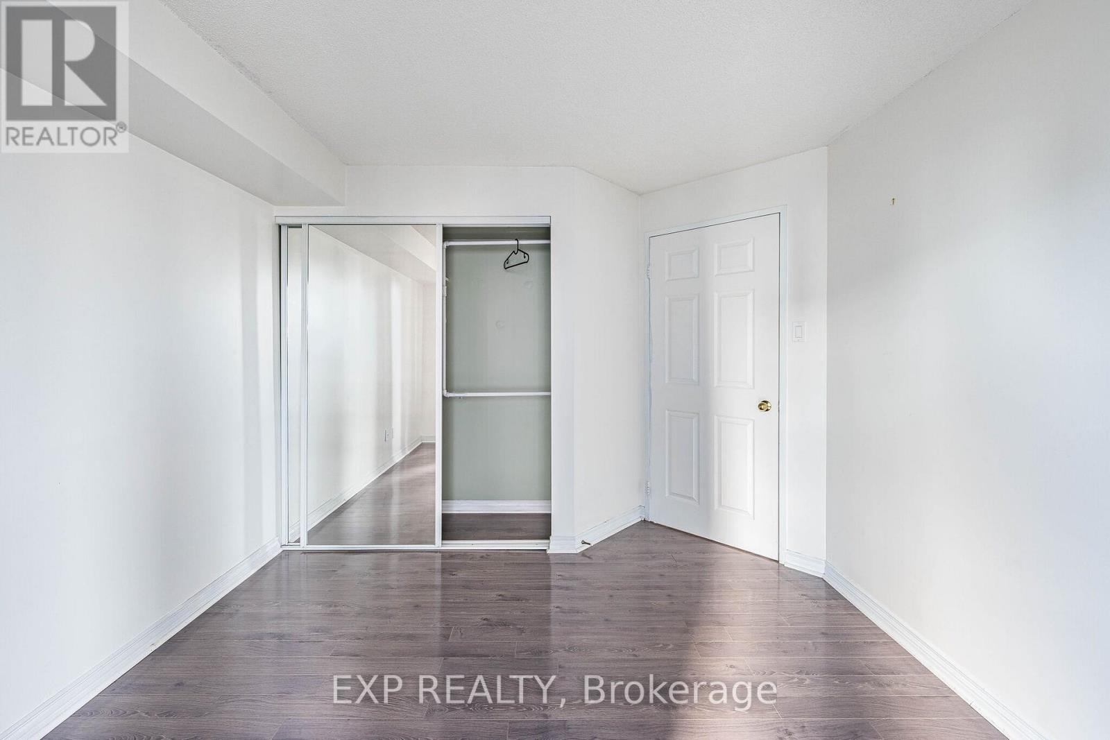1811 - 736 Bay Street, Toronto, Ontario  M5G 2M4 - Photo 23 - C13146472