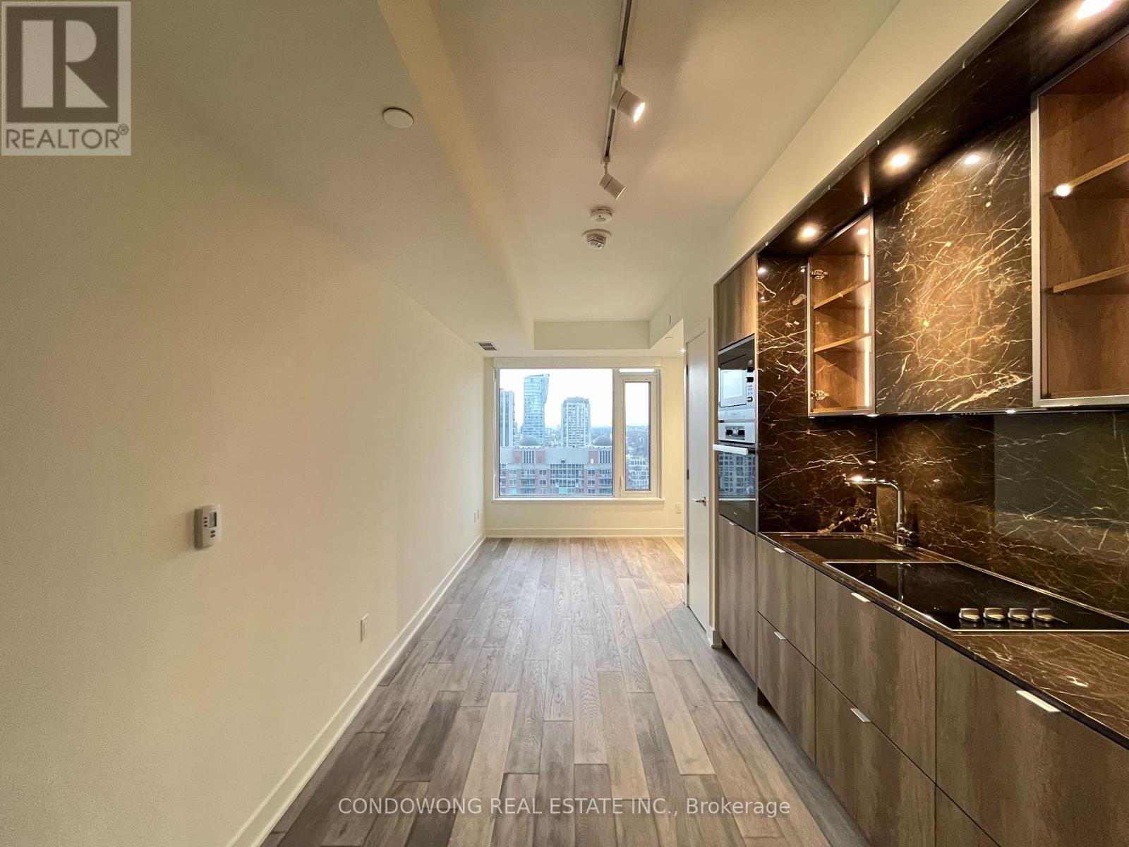 1914 - 11 Yorkville Avenue, Toronto, Ontario  M4W 1L2 - Photo 3 - C13146484