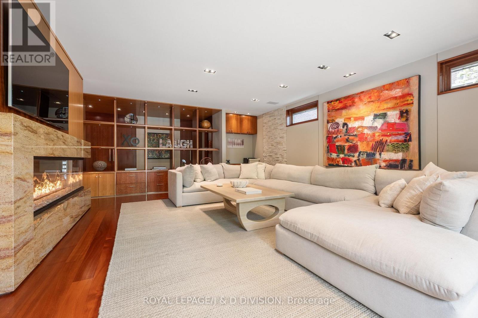 24 Glenview Avenue, Toronto, Ontario  M4R 1P6 - Photo 13 - C13145548
