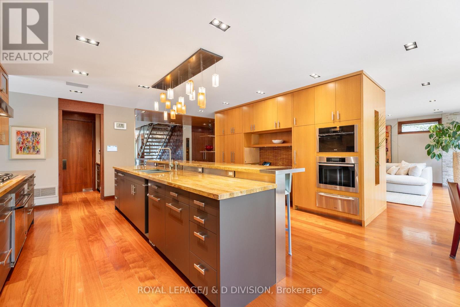 24 Glenview Avenue, Toronto, Ontario  M4R 1P6 - Photo 18 - C13145548