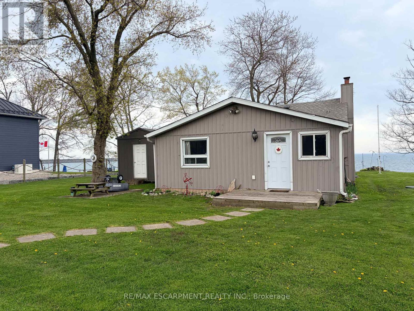 1115 New Lakeshore Road, Haldimand, Ontario  N0A 1L0 - Photo 2 - X12854752